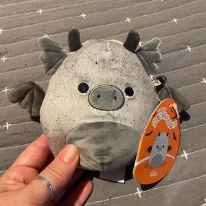 Squishmallow Gio